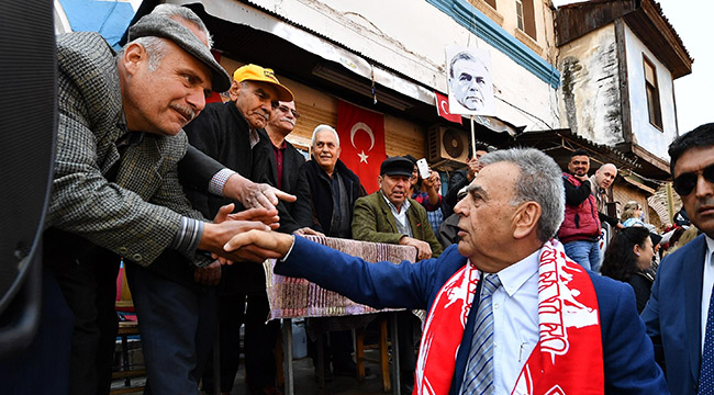 Başkan Kocaoğlu: "Şeref Bakkaldan Alınmaz"