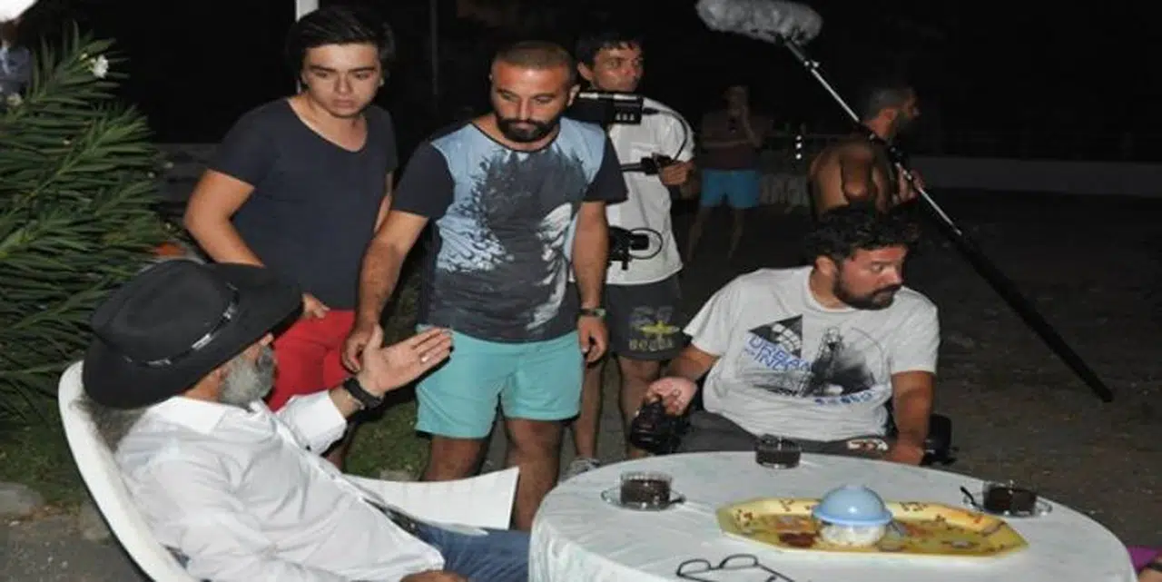 ADIM ADIM FİLMİ’NDE HARUN CİCİ DE ROL ALDI