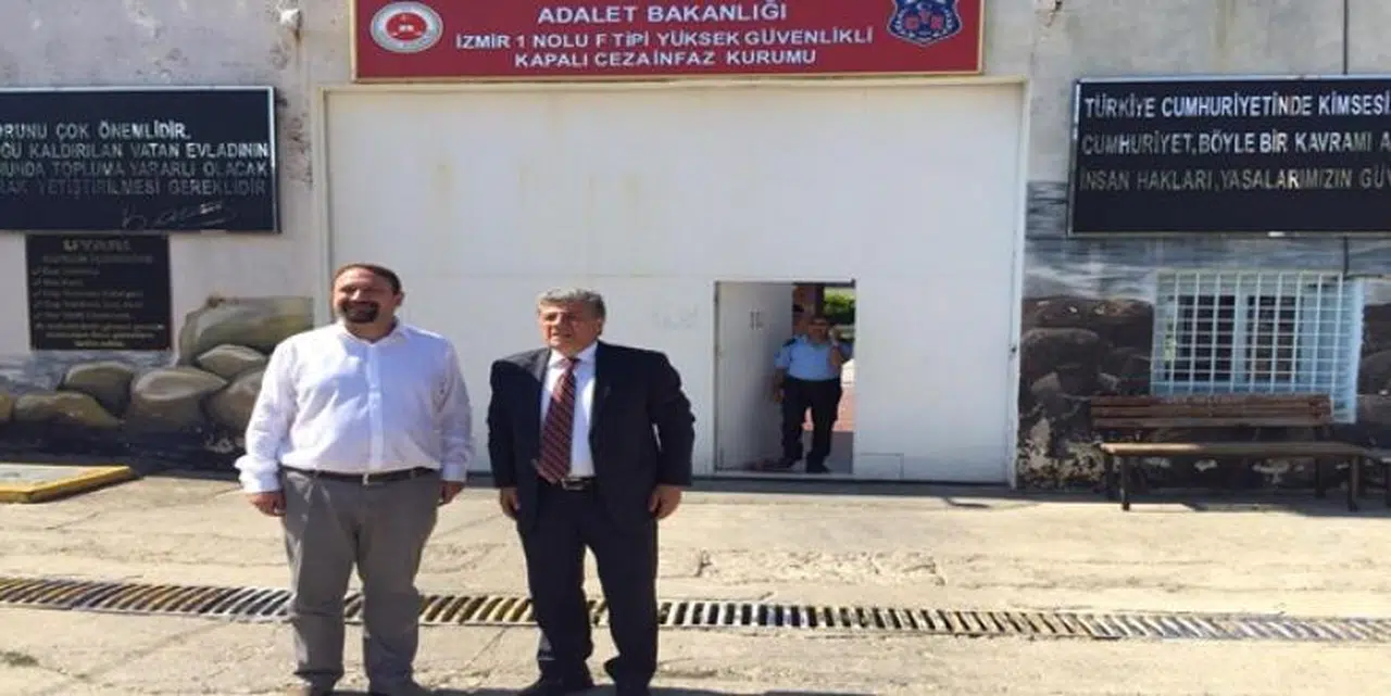 •	BALBAY: “CHP ÇİĞLİ GENÇLİK KOLLARINDAN ÜMİT SARIDAĞ’I HAPİSTE ZİYARET ETTİ