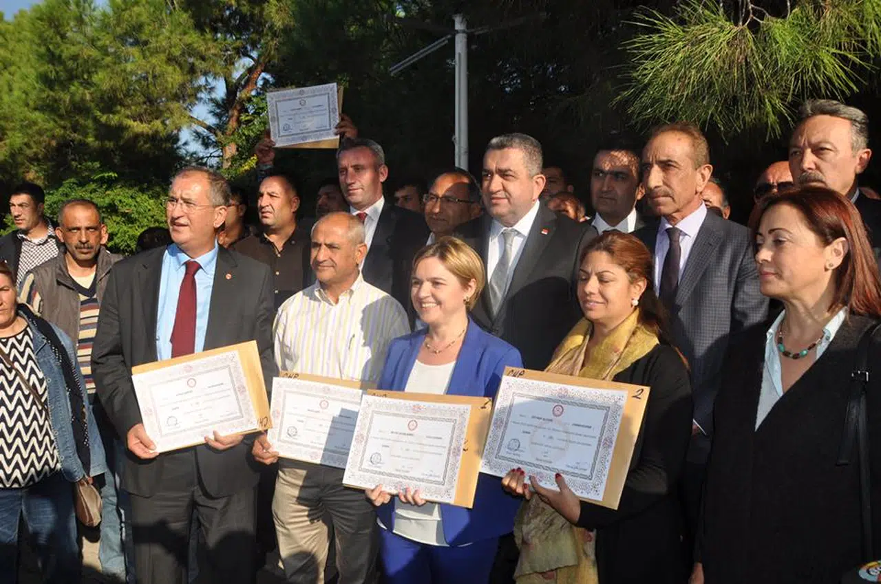 CHP'Lİ VEKİLLERDEN KILIÇDAROĞLU'NA DESTEK GELDİ!