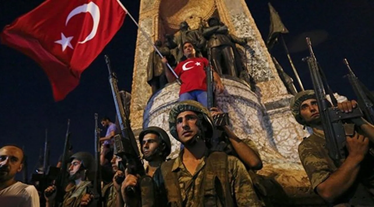 15 Temmuz'da Ölenlerin Çocukları ve Kardeşlerine Zorunlu Askerlik Kalktı