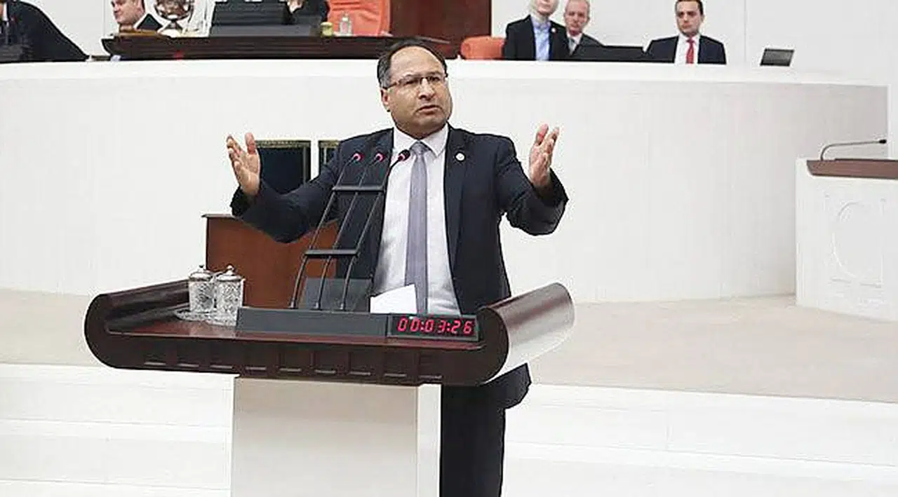 CHP'li Purçu: Atatürk'ten Uzaklaştıkça Ortadoğu Bataklığına Sürükleniriz