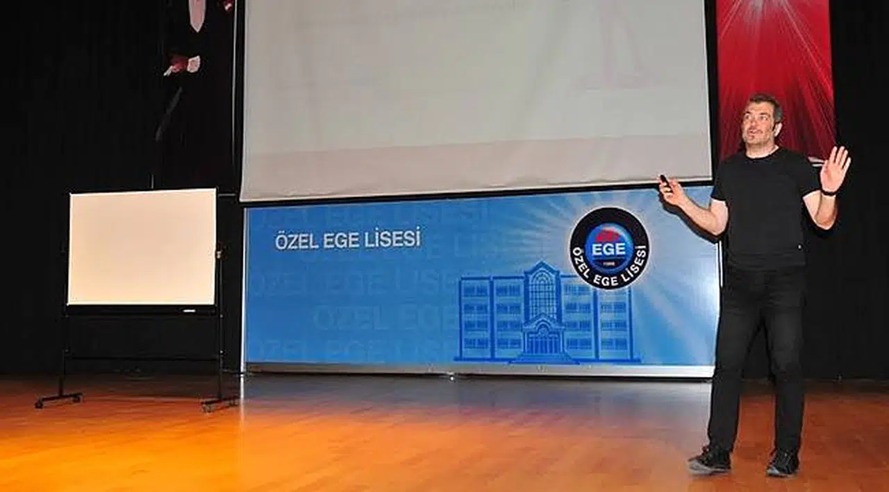 Varol Yaşaroğlu Özel Egeliler İle Buluştu