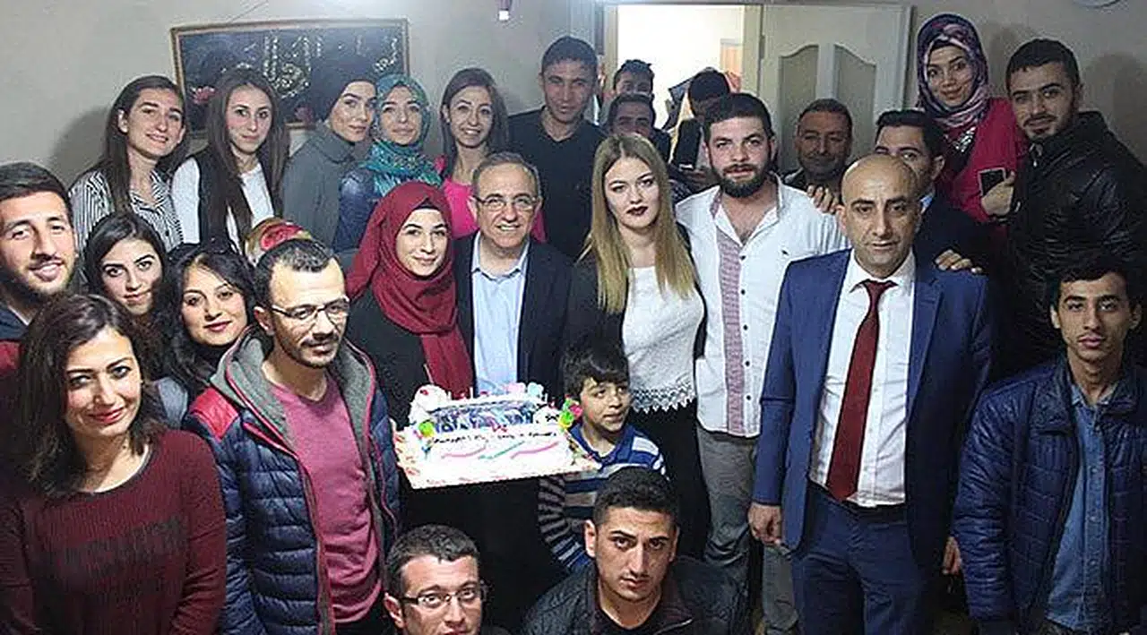 AK Parti'li Sürekli: “Gelecek Gençlerimize Emanet”