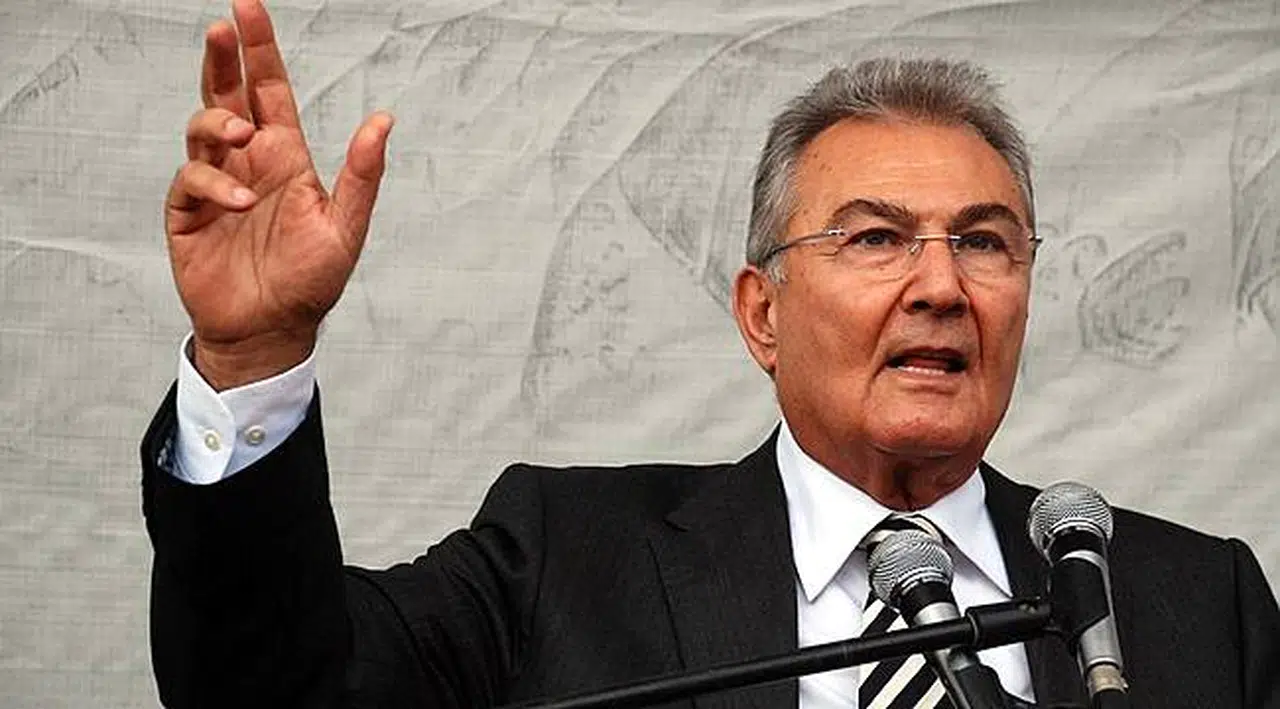 Almanya Deniz Baykal'a Toplantı İzni Verdi