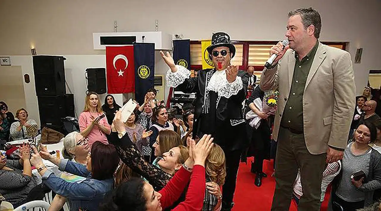 Bucalı Kadınlar 8 Mart’ta Doyasıya Eğlendi