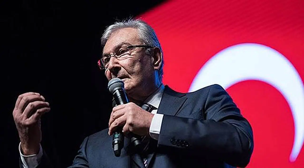 Deniz Baykal: Anayasa Değişikliği Cumhurbaşkanı'na Eyalet Kurma Yetkisi Veriyor