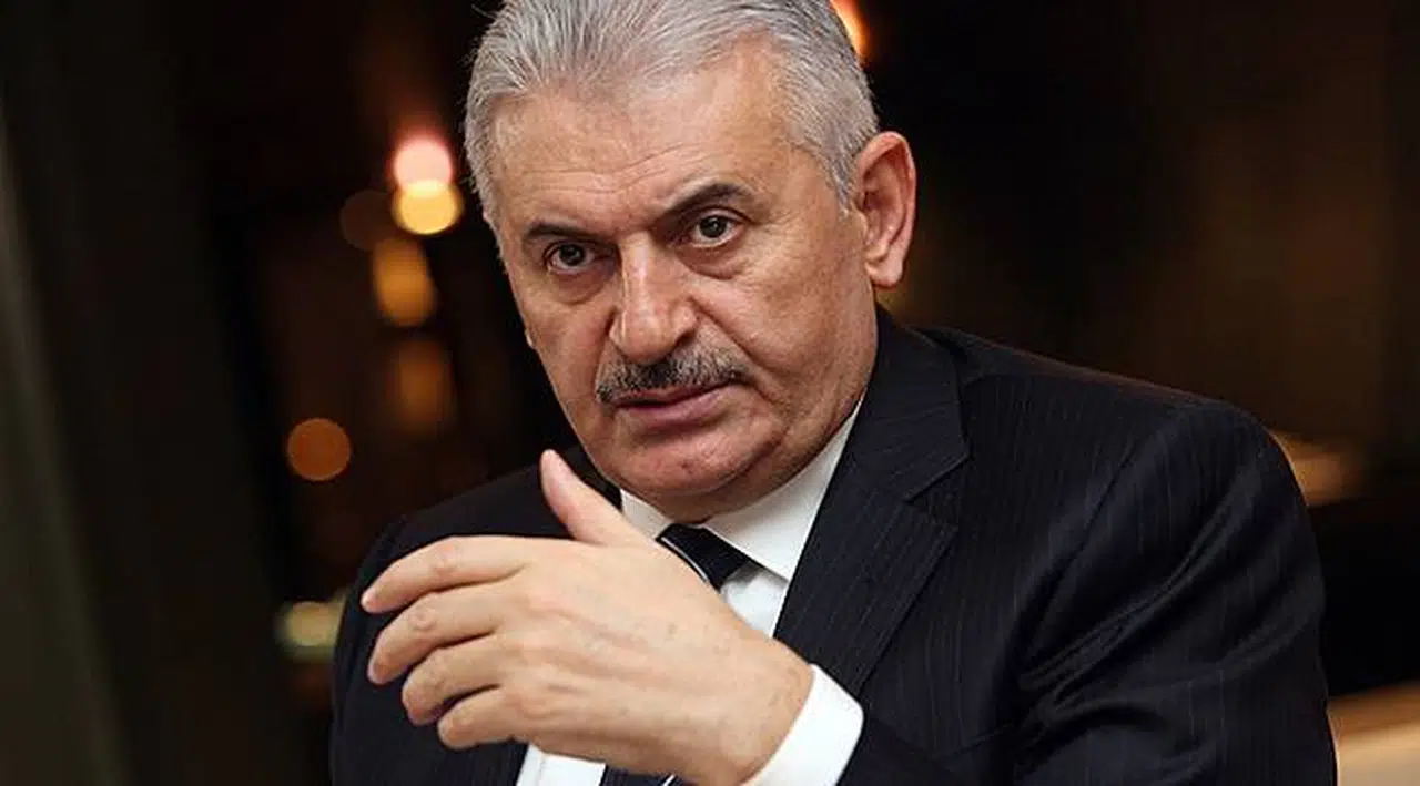 Binali Yıldırım: Lan Sen İzmir Marşı'nı Biliyor musun?
