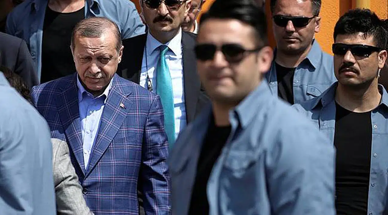 Dış Basından İlk Referandum Yorumları