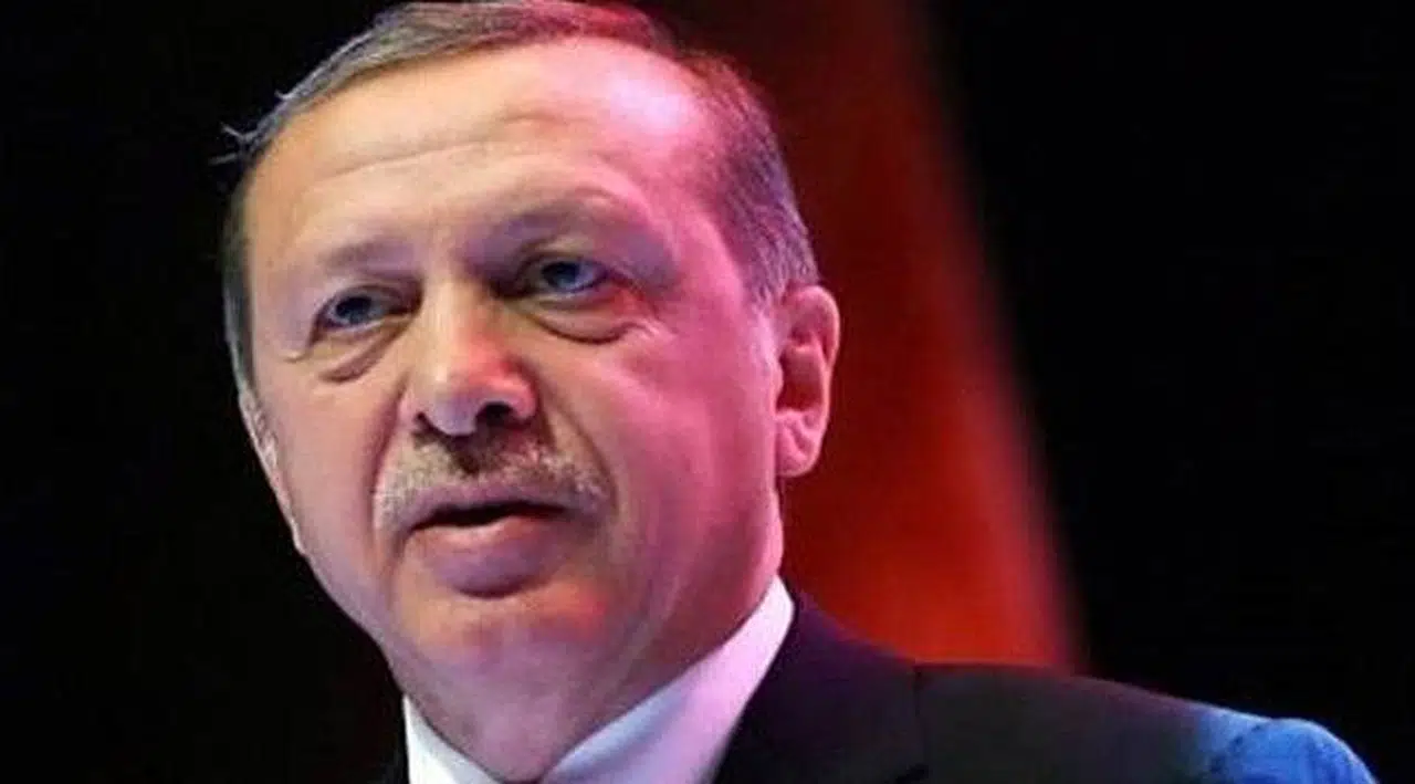 Dokuz Eylül Personeline Zorunlu Erdoğan Çağrısı