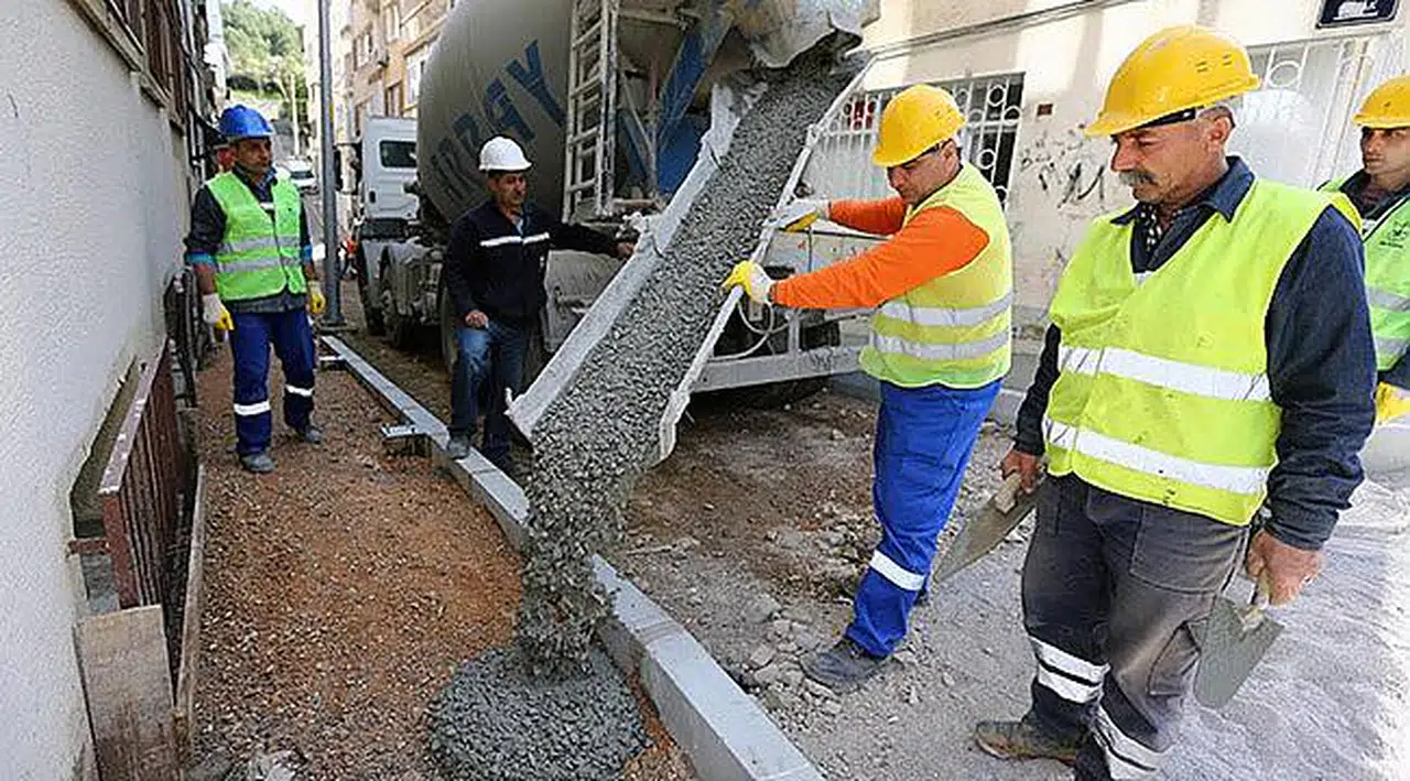 Konak'ın Yollarına TSE Standardı 