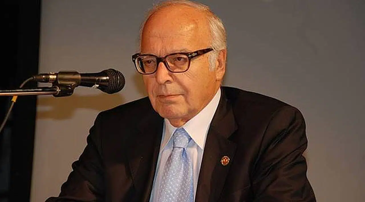 Sabih Kanadoğlu: Referandumun Gayrimeşruluğu İlan Edildi
