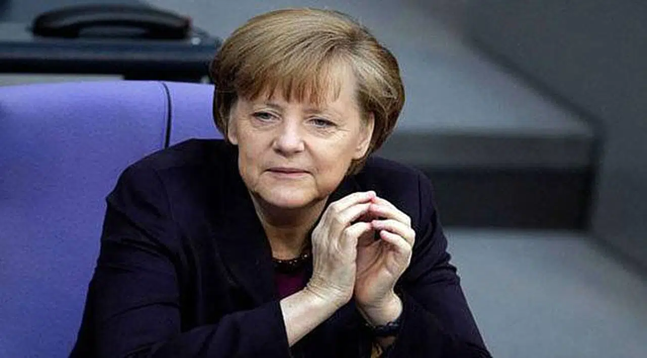 Merkel'den Flaş Katar Çağrısı