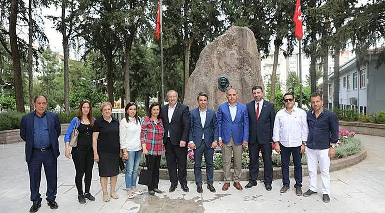 Delican Anneler Gününü Zübeyde Ana'nın Huzurunda Kutladı