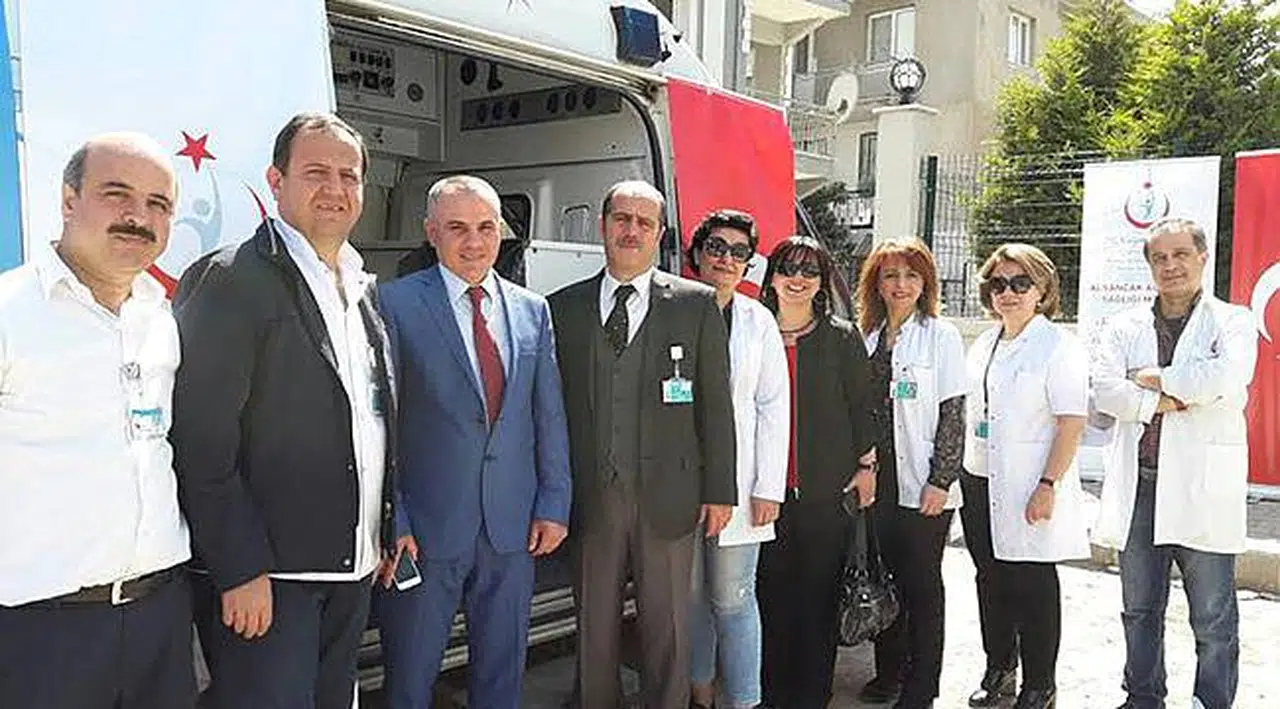 Dişlerim Eğitimde Projesi Bornova'da