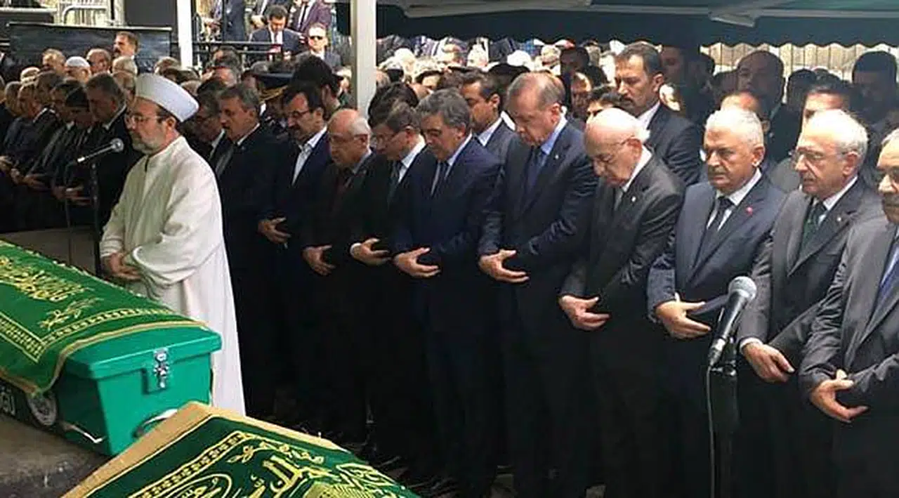 Gül'ün Acı Gününe O Parti Başkanı Katılmadı