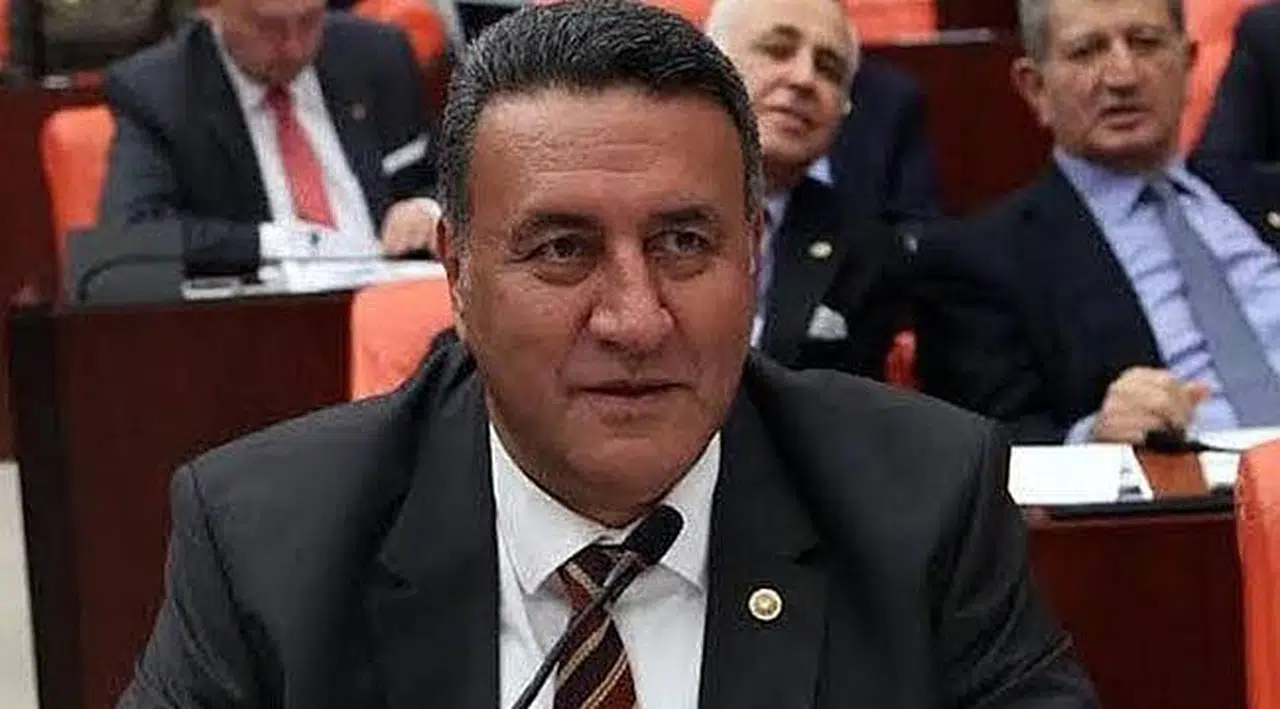 Gürer: 'Ortaöğretimde Okullaşma Oranı Düşüyor'