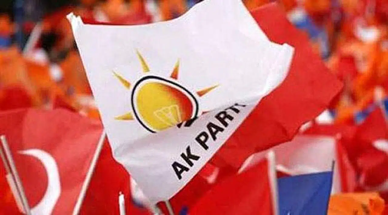 İşte AK Parti'de Üzeri Çizilen İsimler