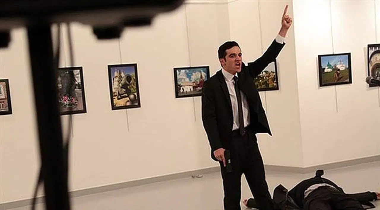 Karlov Suikastında Yeni Gelişme! FBI O Dosyaları İstedi