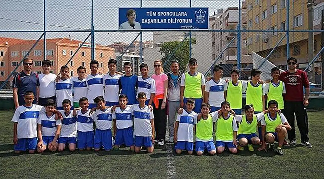Minik Futbolcular Göz Doldurdu