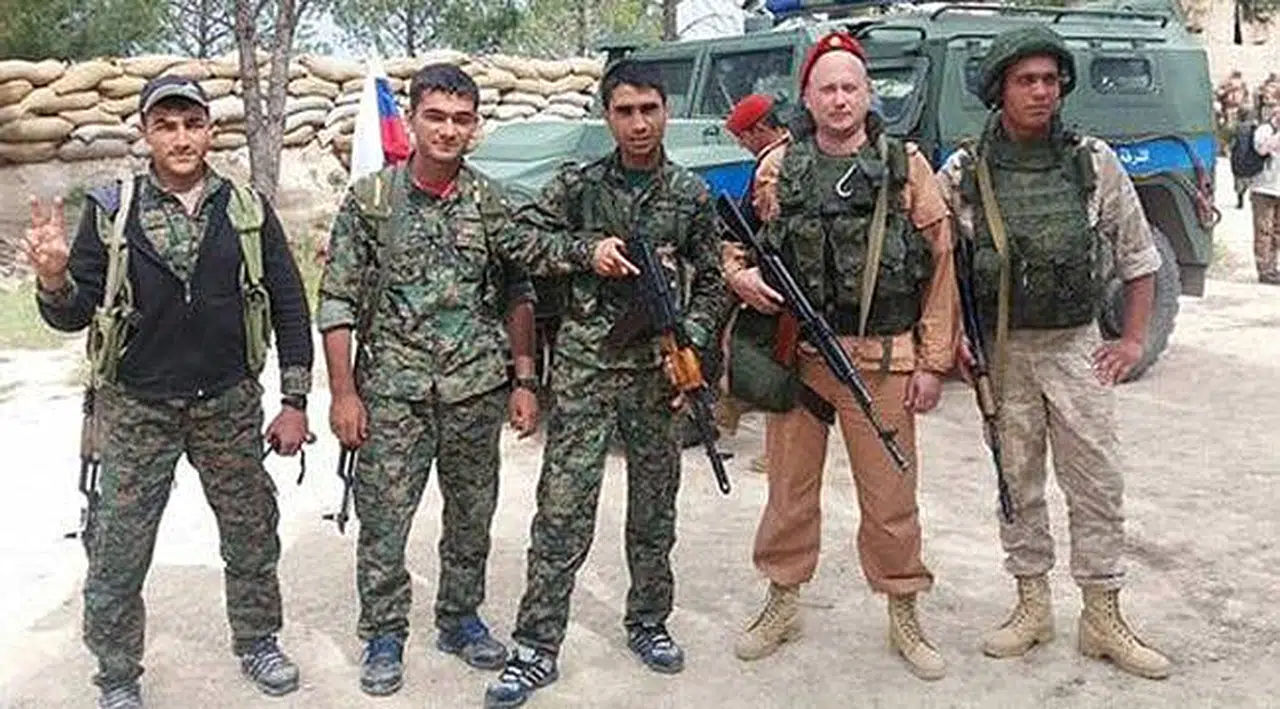 Rus Askerlerden YPG ile Afrin Pozu