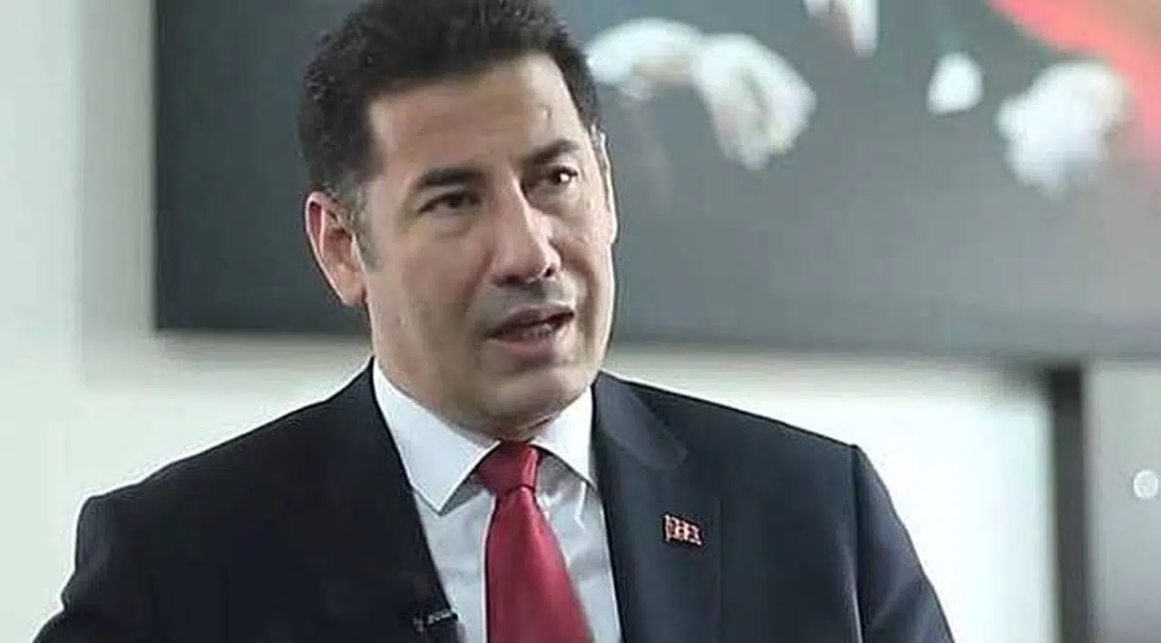 Sinan Oğan'dan Metiner'e: Gül ve Davutoğlu Çok Çalışıyorlar!