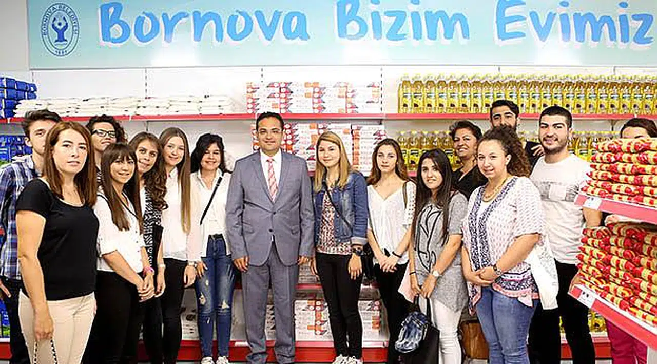 Bornova Belediyesi Sosyal Belediyeciliğin Her Alanında