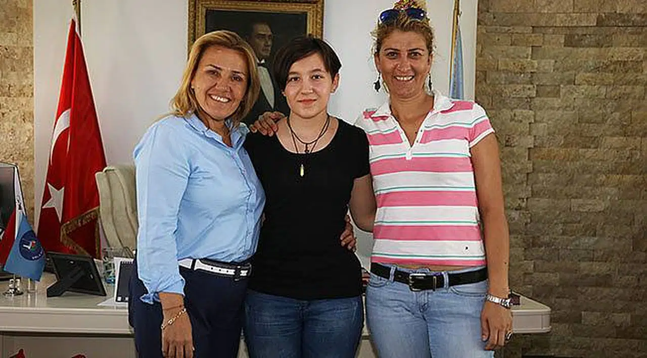 Hayalindeki Okulu Kazandı, Teşekküre Geldi