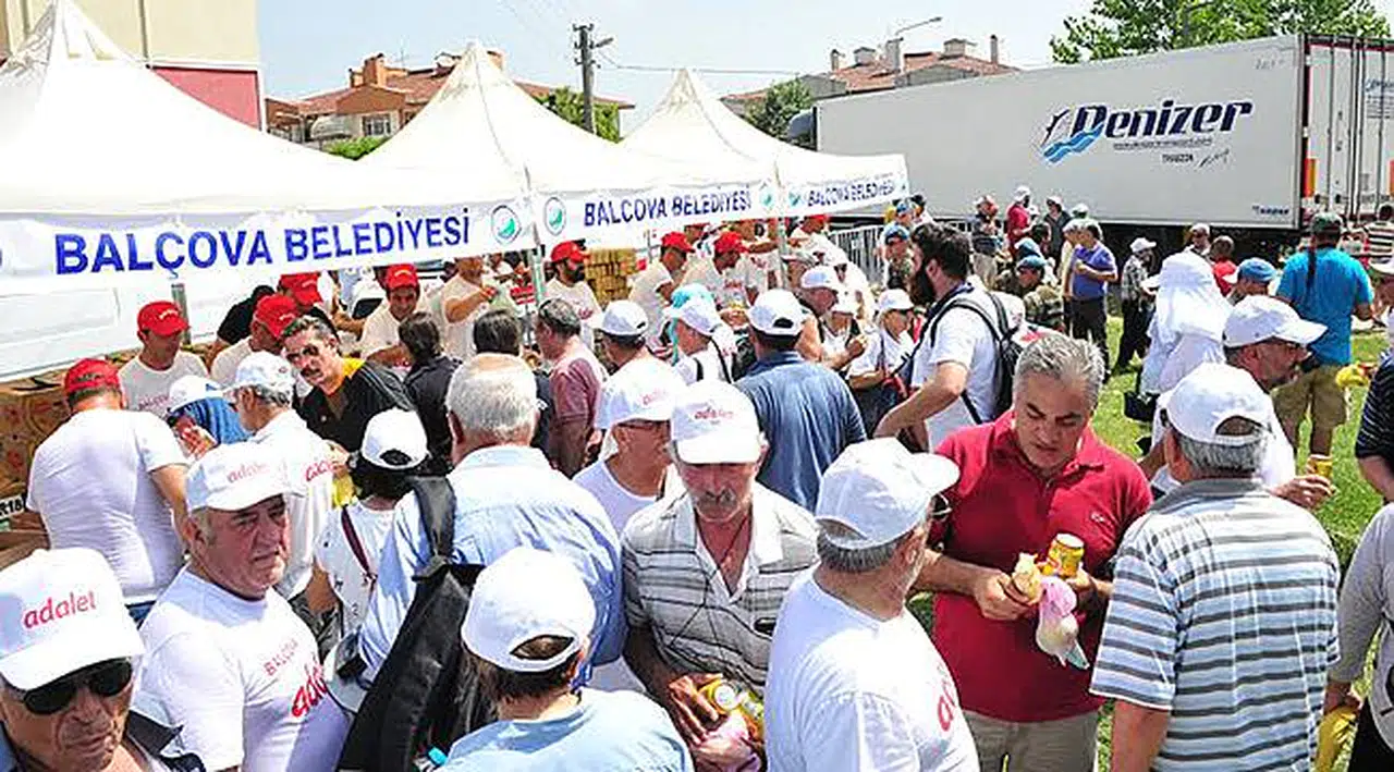İzmir’den Adalet Yürüyüşü’ne Gönül Desteği