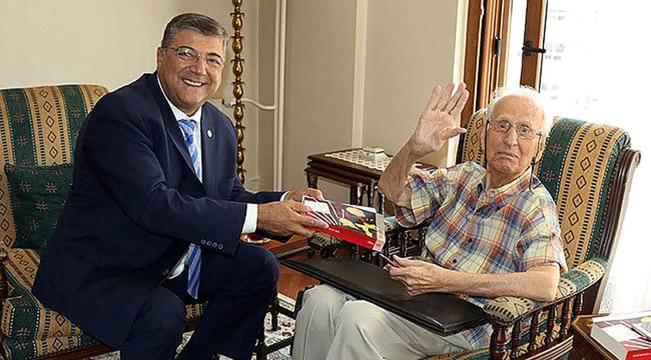 İzmir’in ilk ve İkinci Genel Sekreterleri Bir Arada