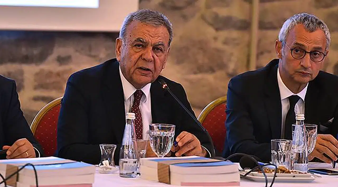 İlle de Raylı Sistem