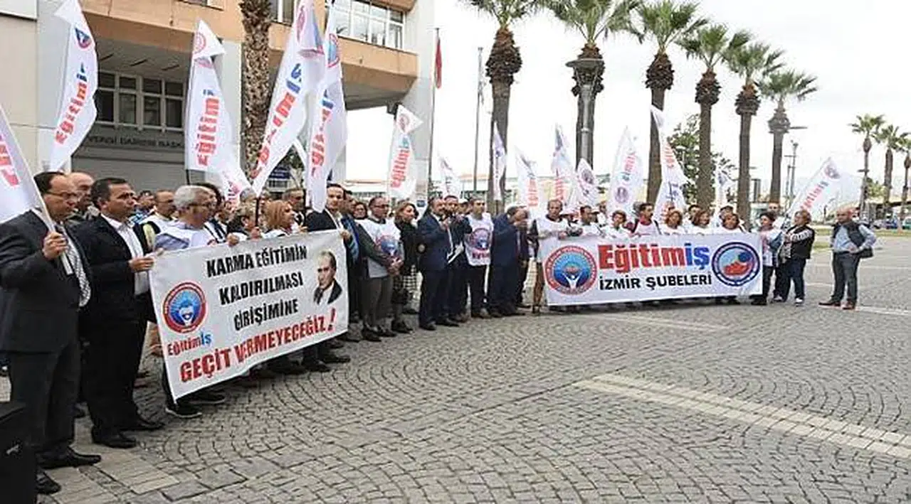 İzmir hedefte: 11 okulda kız erkek ayrı