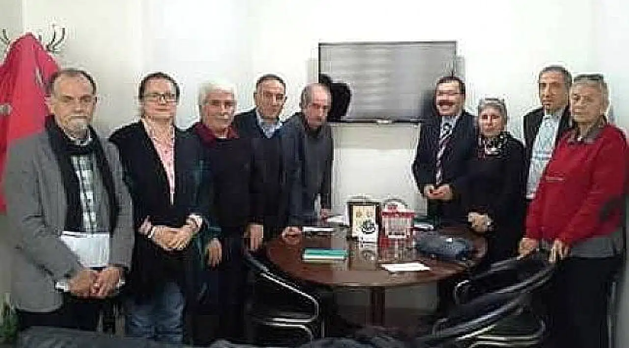 Emeklilerin Tek Yasal Sendikası Kolları Sıvadı