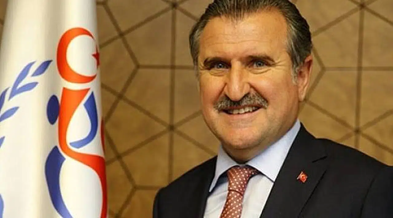 Hıncal Uluç: Bu Ülkede Spordan Sorumlu Bir Bakan Var mı Şüpheli!
