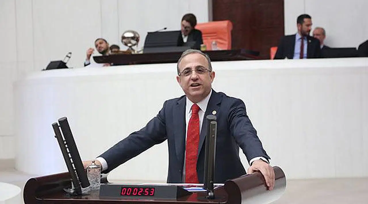 Sürekli: Türkiye Bu Kumpası da Atlatacak