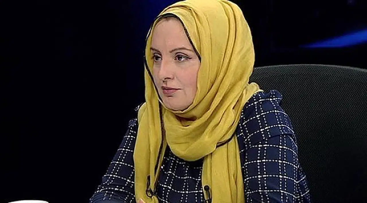 Nihal Bengisu Karaca: AK Parti hangi Atatürk'e Sahip Çıkacak, 'Din Körü Körüne Bağlanmaktır" Diyene mi?