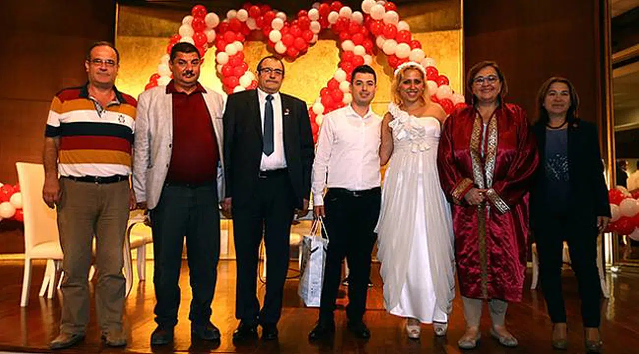 Yeni Yıla Evli Girmek İsteyenlere Müjde