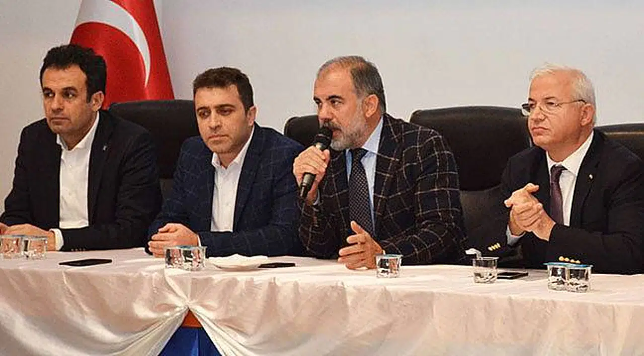 AK Parti Buca İlçe Teşkilatı Görmez'i Dinledi