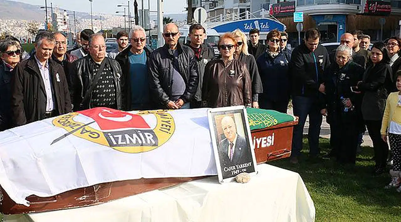 Cafer Yarkent'e veda