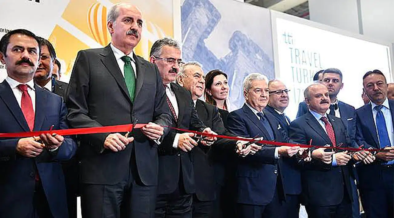 Dünya İzmir'de Buluştu