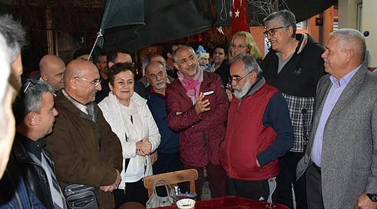 Gülbahçe Taş Ocakları Kazanımını Davul-Zurna ile Kutladı