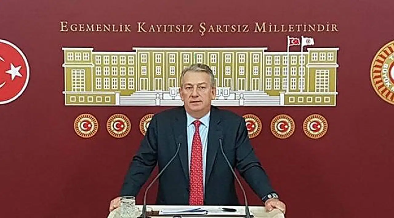 Hakkında Fezleke Hazırlanan CHP’li Pekşen: Hukuk Bilirseniz Böyle Bir İddianame Hazırlamazsınız