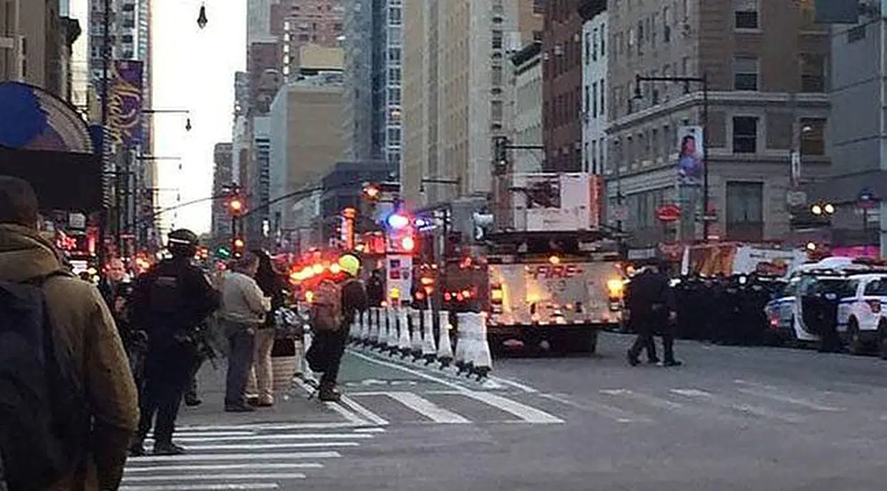 New York'ta Patlama! Yaralılar Var