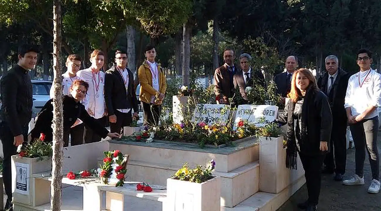 İzmir'in 'Salih Baba'sı Eserleriyle Yaşıyor