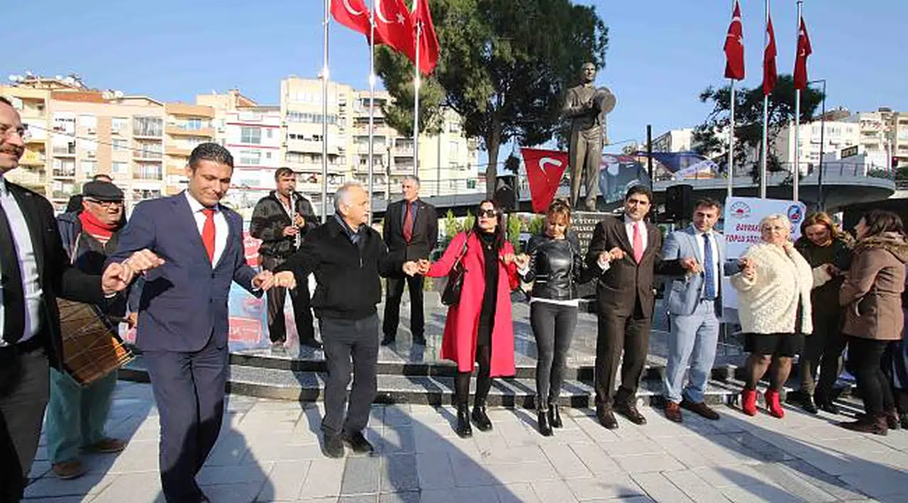 Zamma “davul zurnalı” kutlama