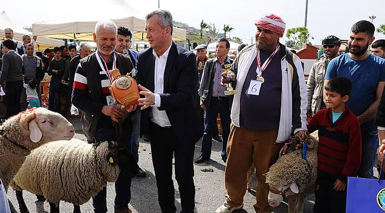 Fuar’ın güzelleri görücüye çıktı
