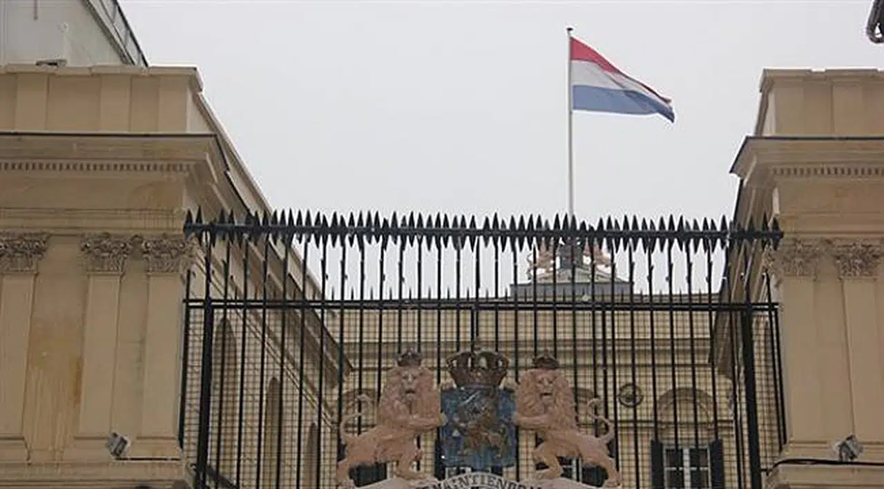 Hollanda ile Türkiye arasında casus krizi