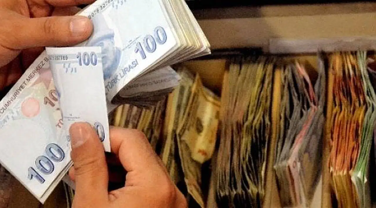 Çalışan herkesi ilgilendiriyor! Tazminatsız kovulabilirsiniz...