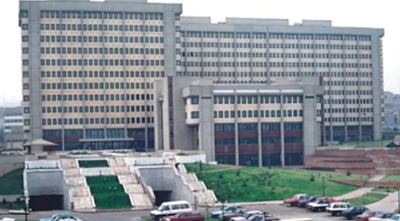Emekli Polis Başmüfettişi intihar etti