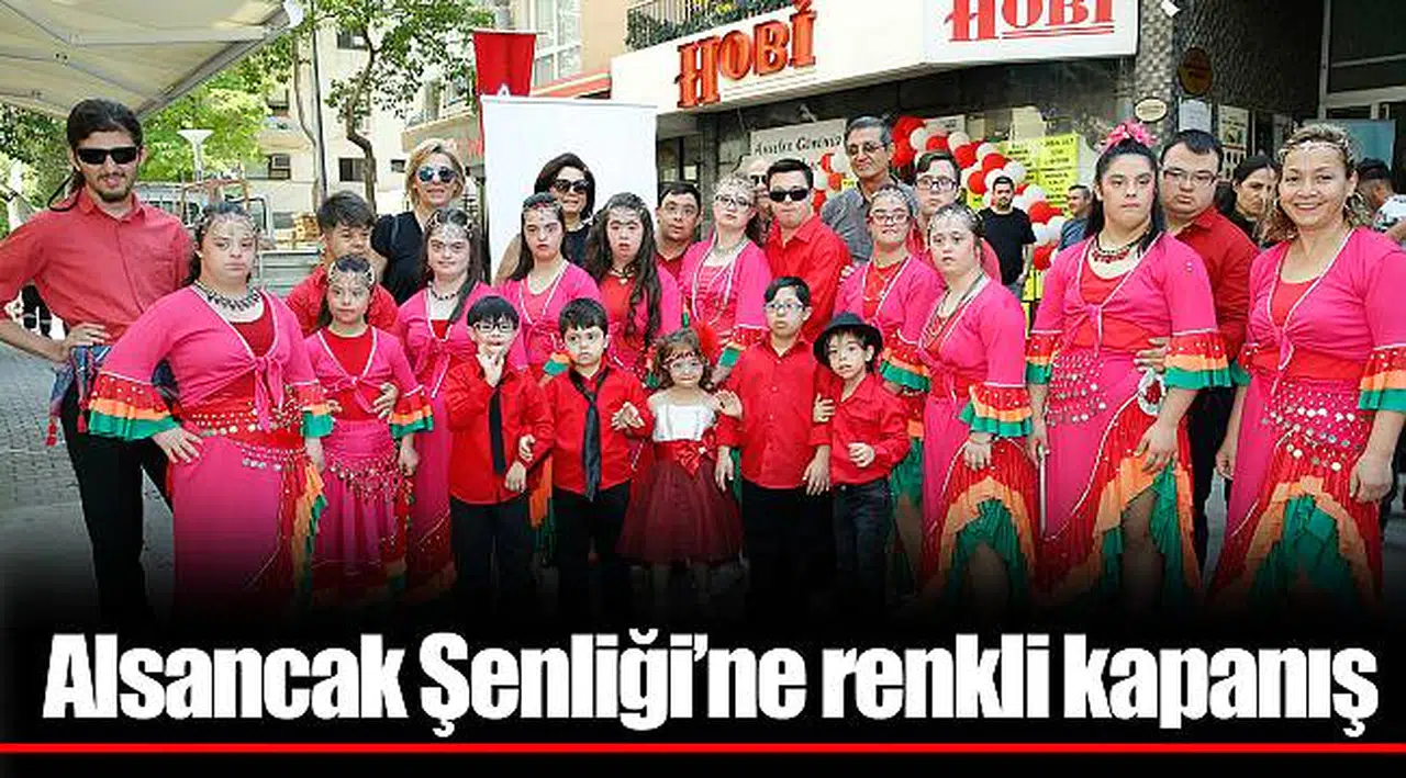 Alsancak Şenliği’ne renkli kapanış